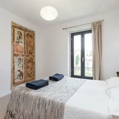 Migrainier Cote Cour Appartement Antibes