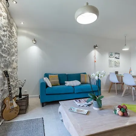 Migrainier Cote Cour * אנטיב